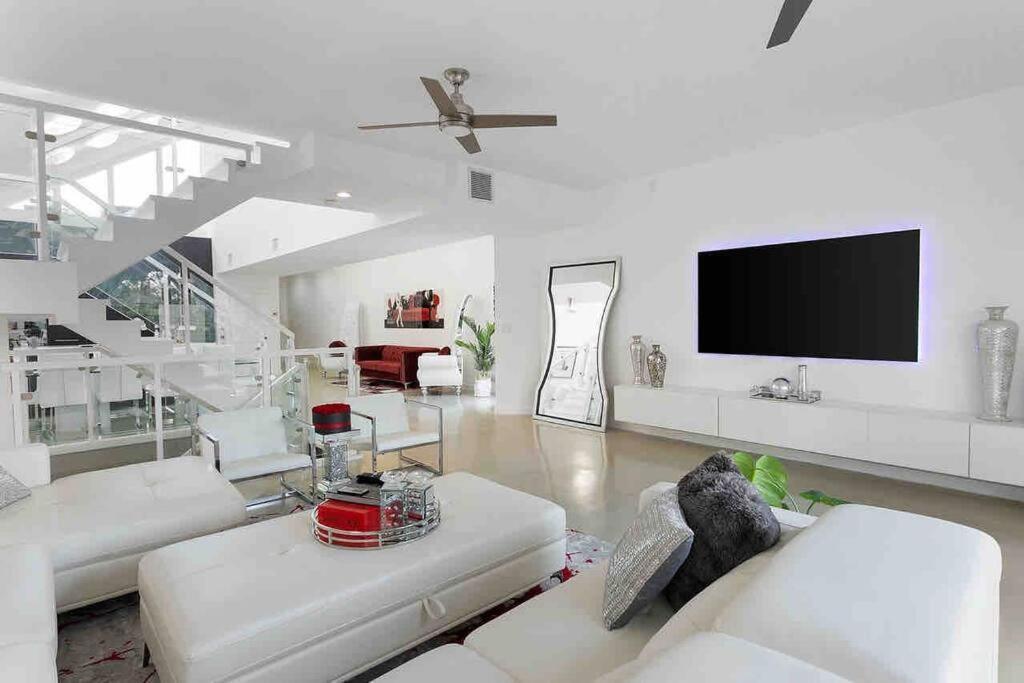 Monroe Mansion Villa Fort Lauderdale Exterior photo